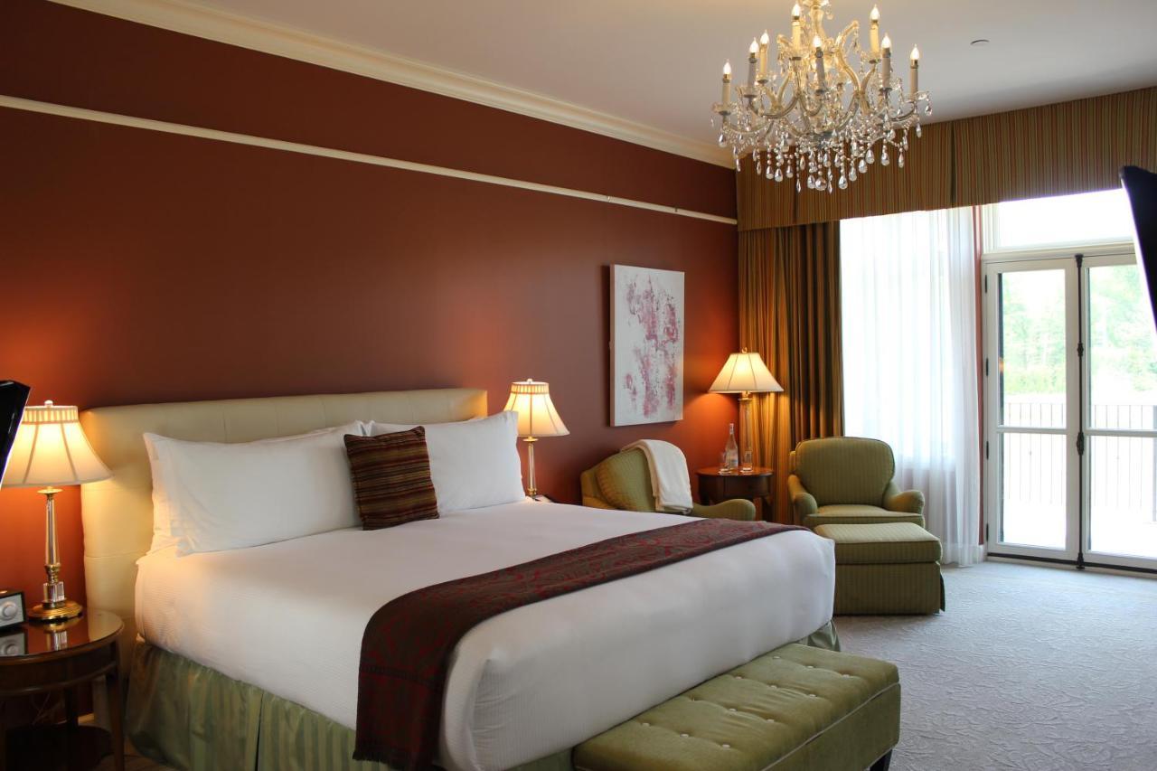 The Bruce Hotel Stratford Bagian luar foto