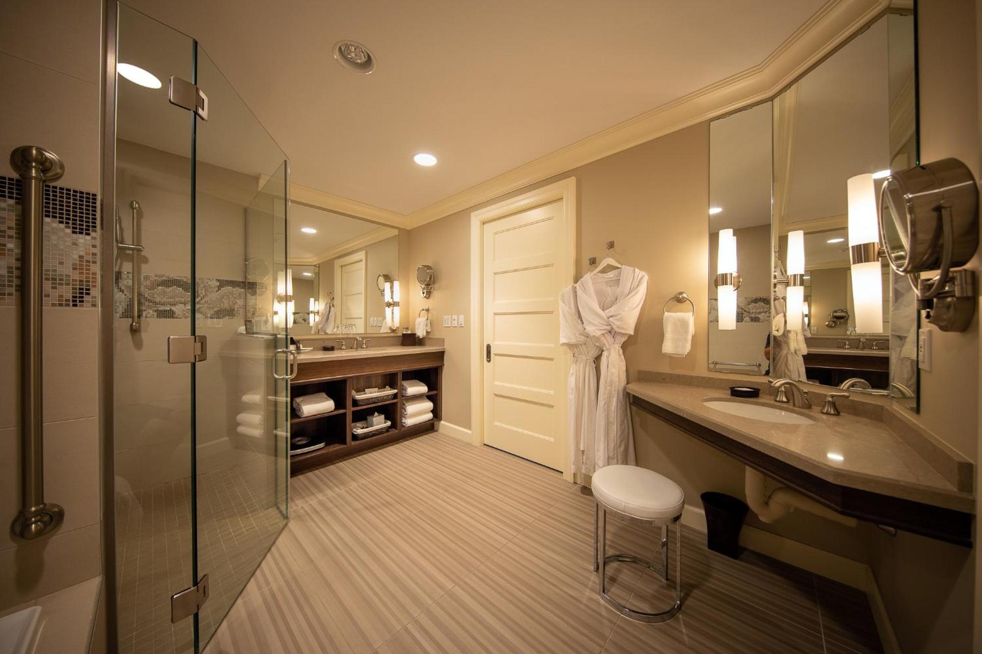 The Bruce Hotel Stratford Bagian luar foto