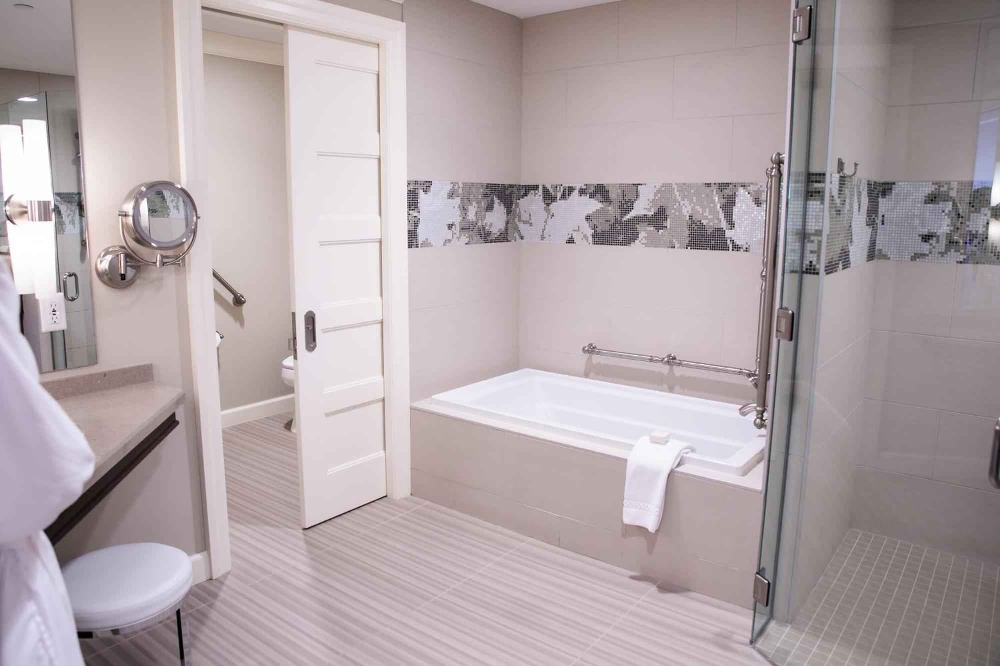 The Bruce Hotel Stratford Bagian luar foto