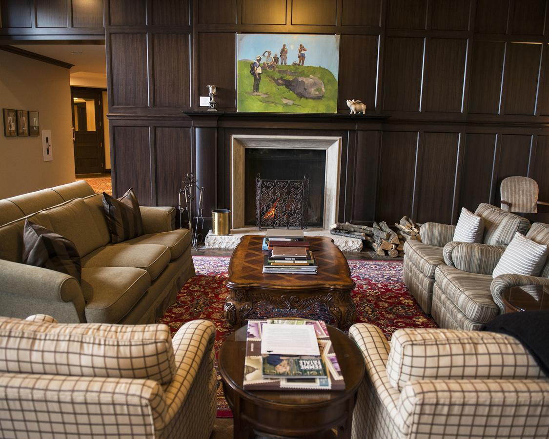 The Bruce Hotel Stratford Bagian luar foto
