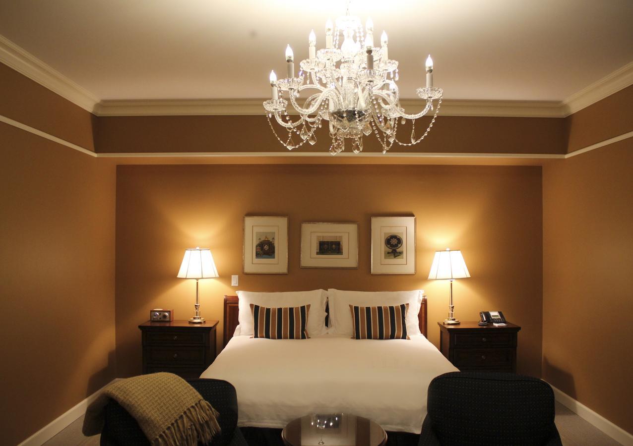 The Bruce Hotel Stratford Bagian luar foto